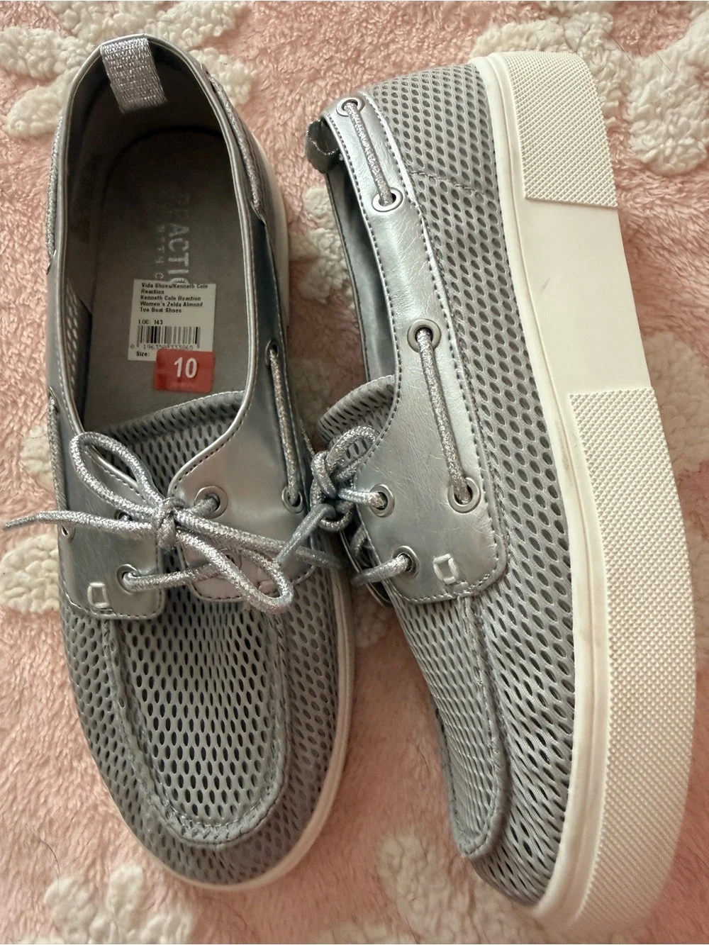 Kenneth Cole Reaction Silver Mesh Platform Loafers
